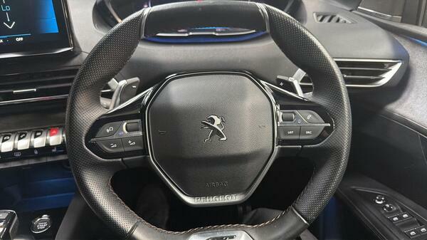 Peugeot 3008 1.2 Puretech Gt Premium Eat8 White #19