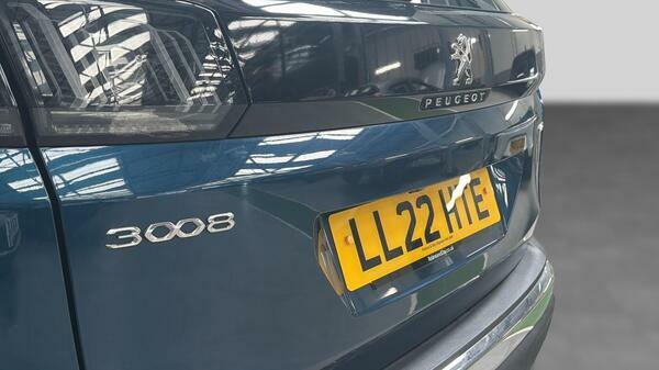 Peugeot 3008 1.2 Puretech Gt Premium Eat8 White #47