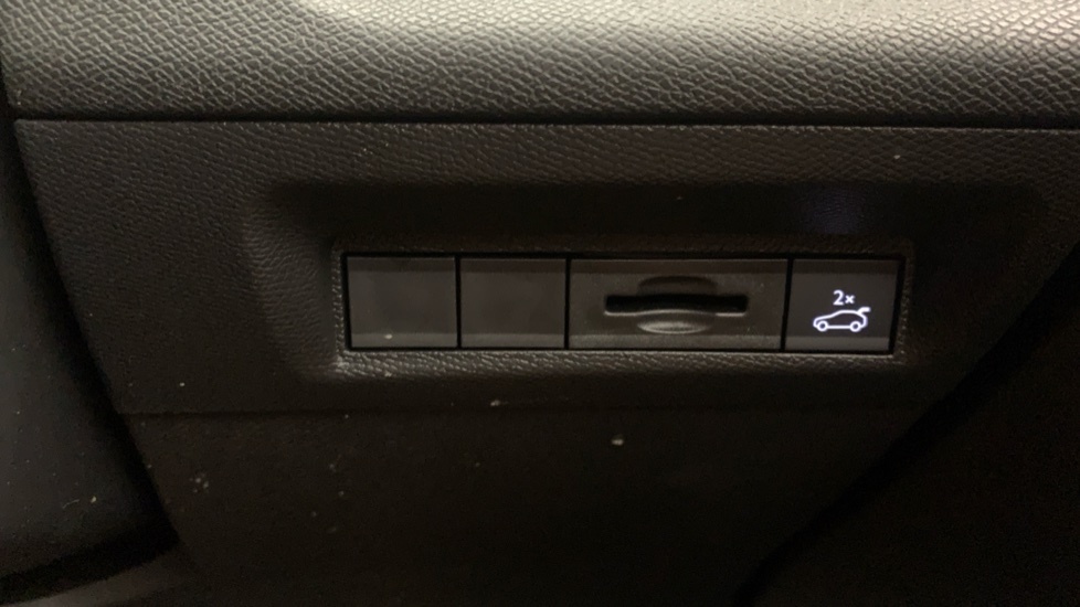 Peugeot 308 SW 1.2 Gt Premium Estate Hybrid E-dsc Euro #22
