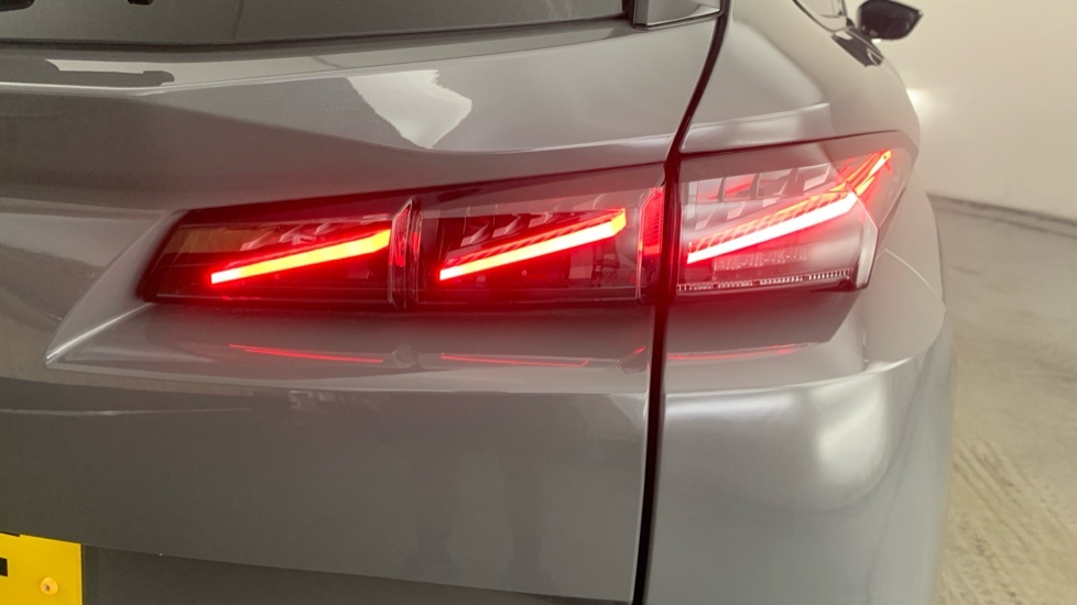 Peugeot 308 SW 1.2 Gt Premium Estate Hybrid E-dsc Euro #41