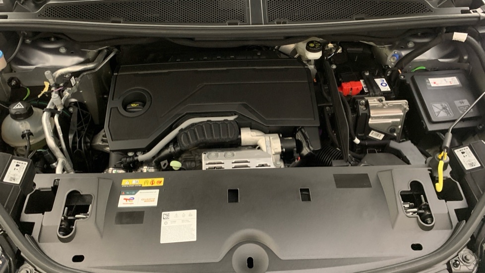 Peugeot 5008 1.2 Hybrid 136 Gt E-dsc6 Black #23