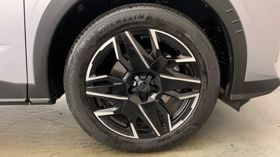 Peugeot 5008 1.2 Hybrid 136 Gt E-dsc6 Black #24