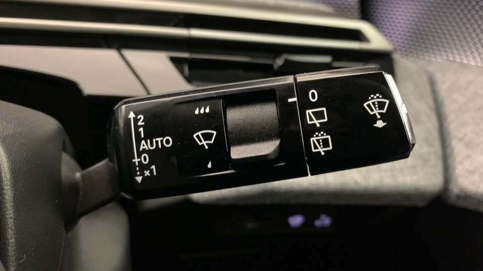 Peugeot 5008 1.2 Hybrid 136 Gt E-dsc6 Black #17