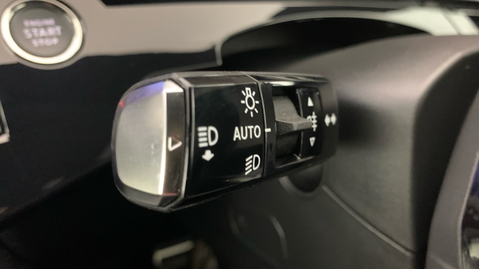Peugeot 5008 1.2 Hybrid 136 Gt E-dsc6 Black #19