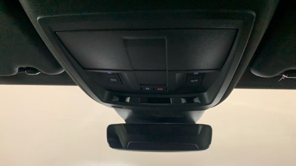 Peugeot 5008 1.2 Hybrid 136 Gt E-dsc6 Black #28
