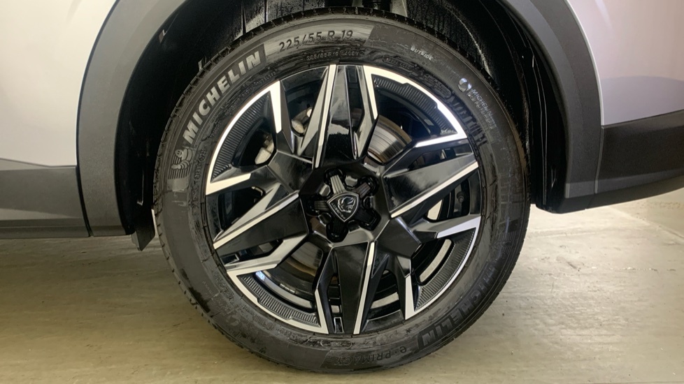 Peugeot 5008 1.2 Hybrid 136 Gt E-dsc6 Black #25