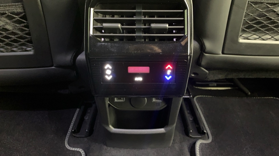 Peugeot 5008 1.2 Hybrid 136 Gt E-dsc6 Black #29