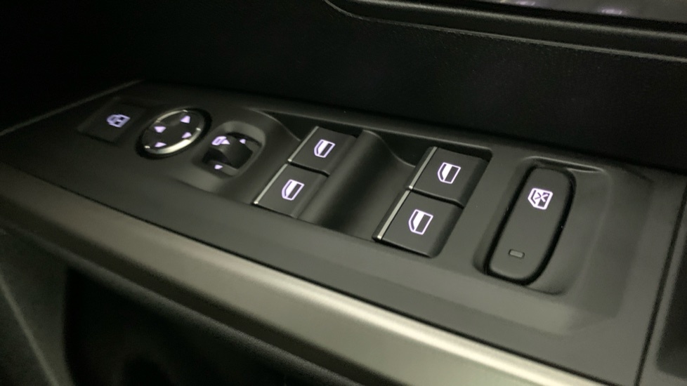 Peugeot 5008 1.2 Hybrid 136 Gt E-dsc6 Black #39