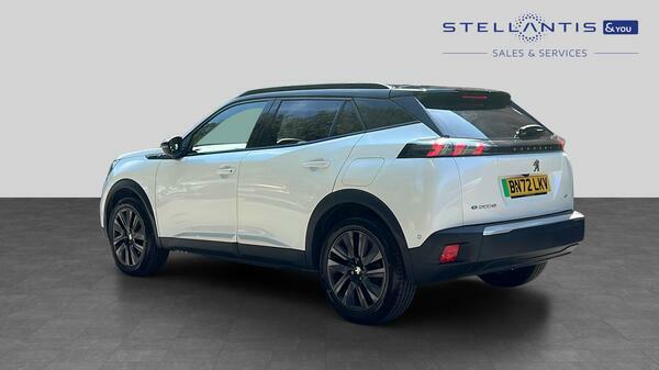 Peugeot e-2008 50Kwh Gt Premium Suv 7Kw Charge #6