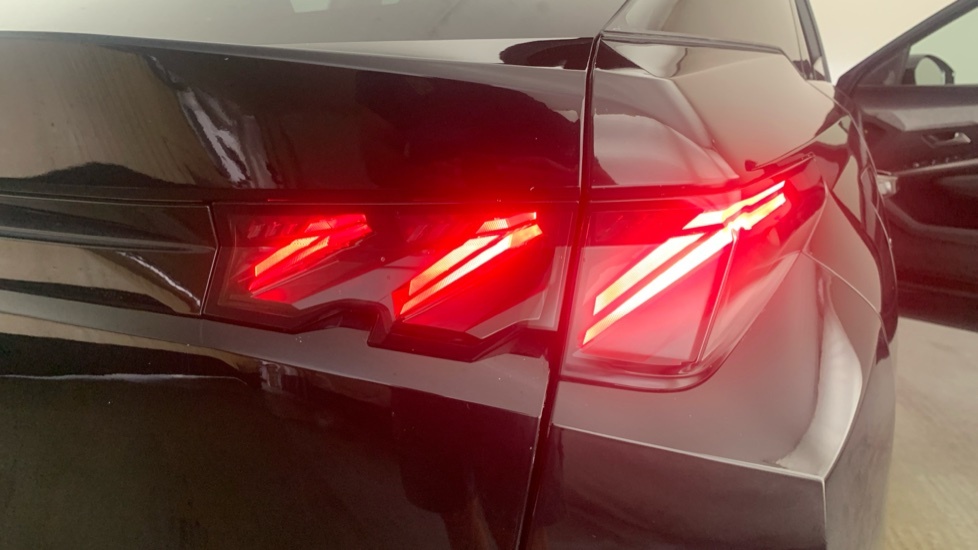 Peugeot 3008 1.2 Hybrid 136 Gt E-dsc6 White #41