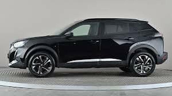 Peugeot 2008 1.2 Puretech Allure Premium Eat Euro 6 Ss #4