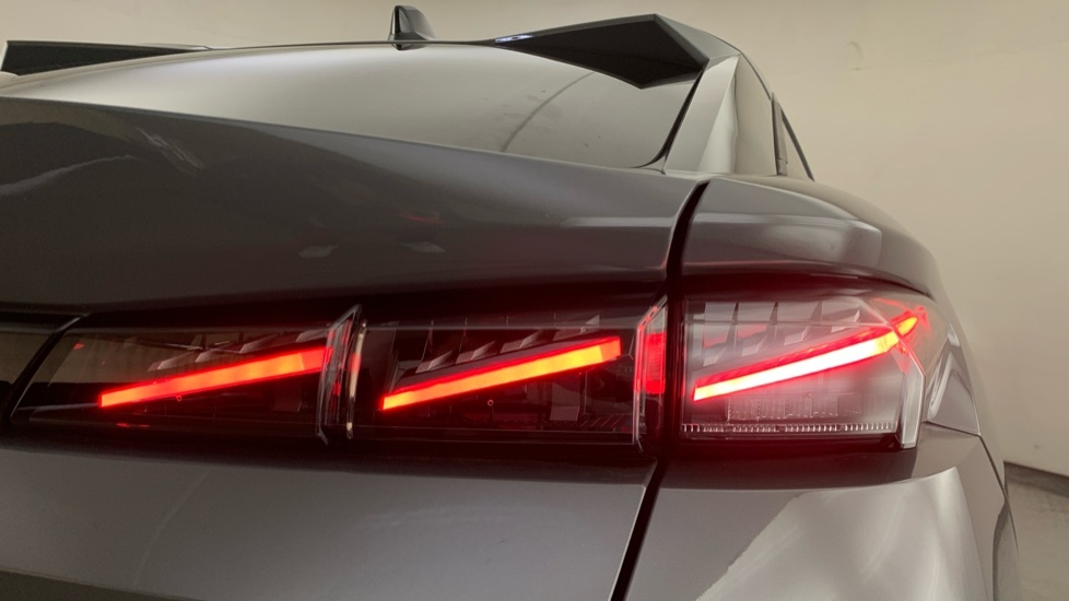 Peugeot 408 1.2 Hybrid Gt Fastback Hybrid E-dsc6 Eu  #41