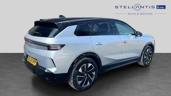 Vauxhall Grandland 73Kwh Gs Suv 213 Ps  #3