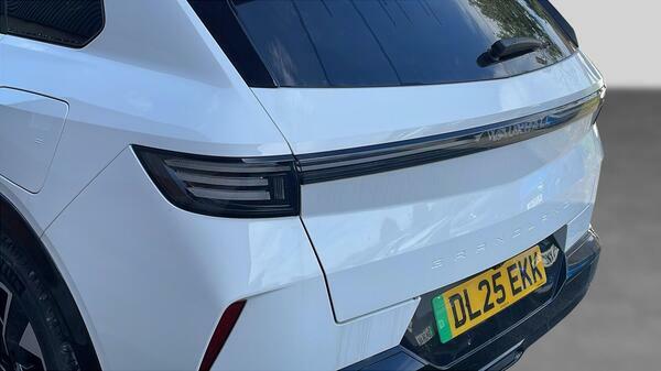 Vauxhall Grandland 73Kwh Gs Suv 213 Ps  #5