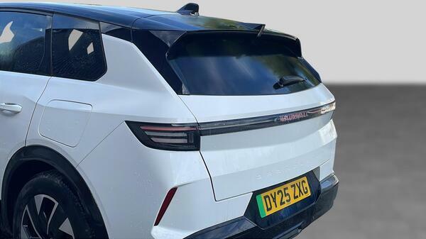 Vauxhall Grandland 73Kwh Gs Suv 213 Ps  #5