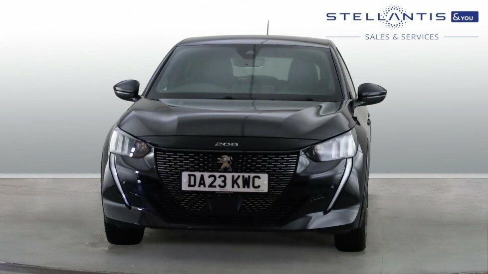 Peugeot e-208 50Kwh Gt 7.4Kw Charger... Black #16