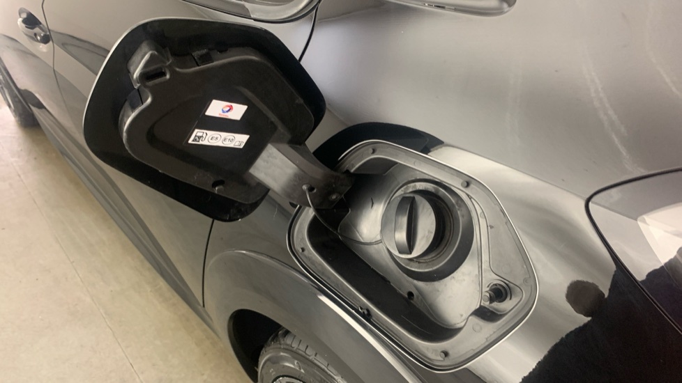 Peugeot e-208 50Kwh Gt 7.4Kw Charger... Black #29