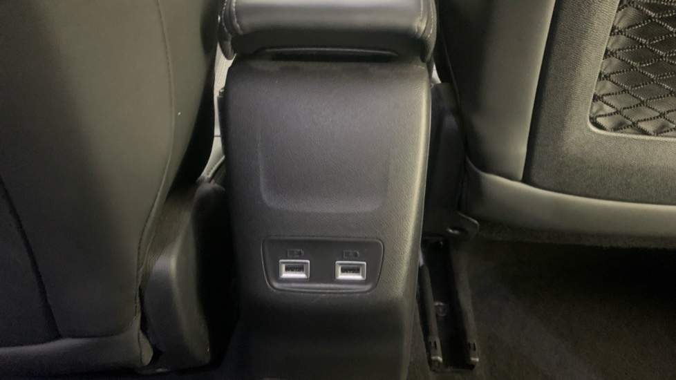 Peugeot e-208 50Kwh Gt 7.4Kw Charger... Black #27