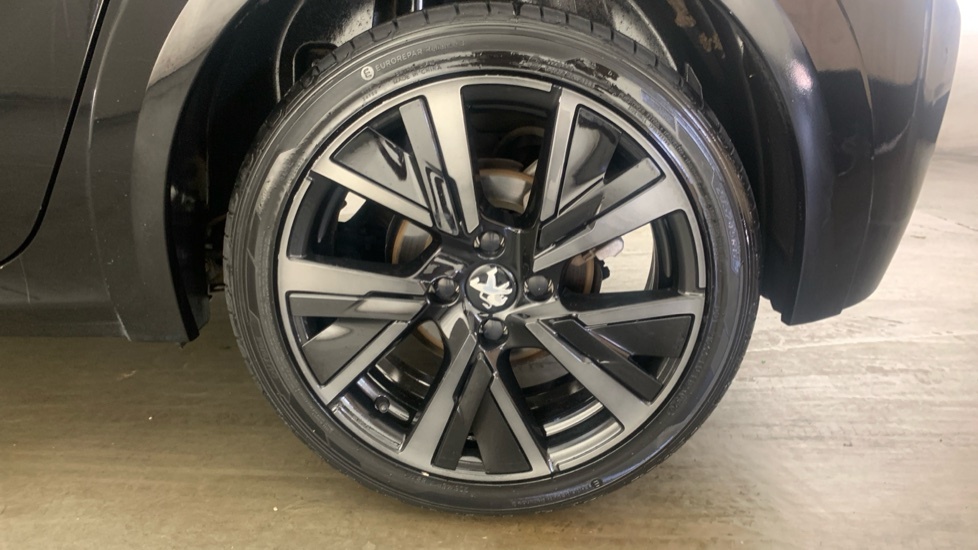 Peugeot e-208 1.2 Puretech Gt Hatchback Euro 6  #6
