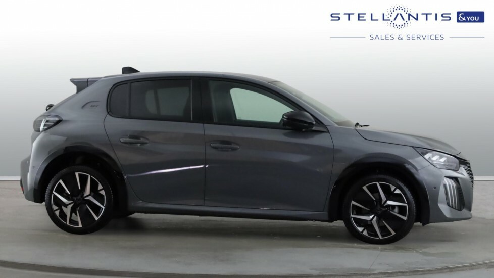 Peugeot 208 1.2 Gt Premium Hatchback Hybrid E-dsc6 #4