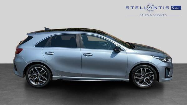 Kia Ceed 1.4 T-gdi Gt-line Lunar Edition Hatchback Petr  #2