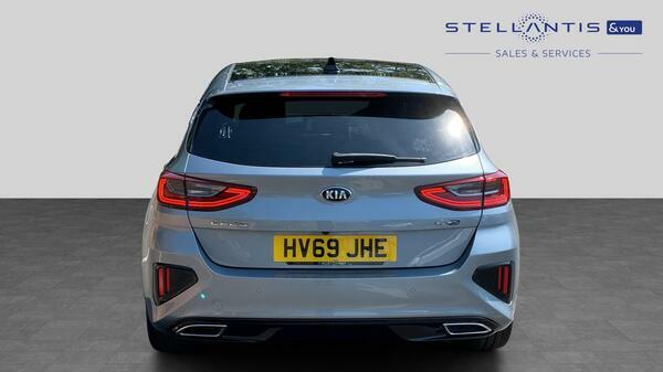 Kia Ceed 1.4 T-gdi Gt-line Lunar Edition Hatchback Petr  #4