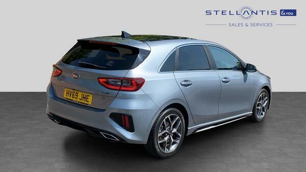 Kia Ceed 1.4 T-gdi Gt-line Lunar Edition Hatchback Petr  #3