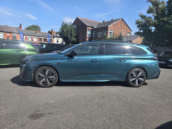 Peugeot 308 SW 1.6 12.4Kwh Gt Estate Plug-in Hybrid E-  #3