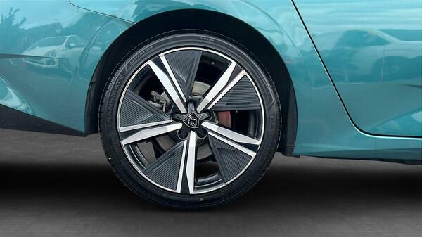 Peugeot 308 SW 1.5 Bluehdi Gt Estate Eat Euro 6 Ss #11