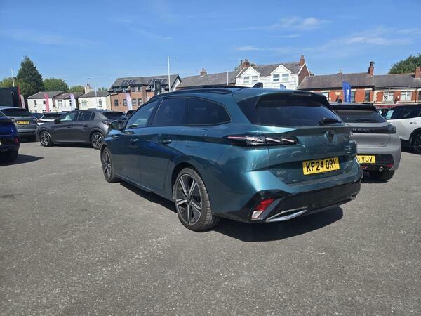 Peugeot 308 SW 1.6 12.4Kwh Gt Estate Plug-in Hybrid E-  #2