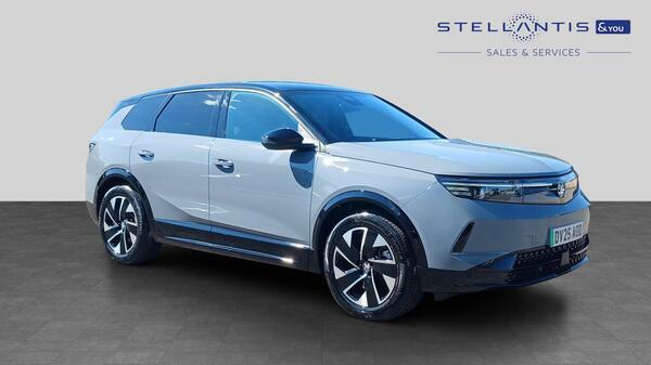Vauxhall Grandland 73Kwh Gs Suv 213 Ps