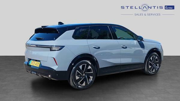Vauxhall Grandland 73Kwh Gs Suv 213 Ps #3