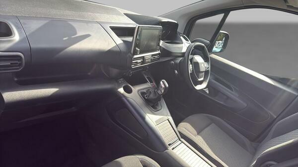 Peugeot Rifter 1.5 Bluehdi Allure Premium Grey #15