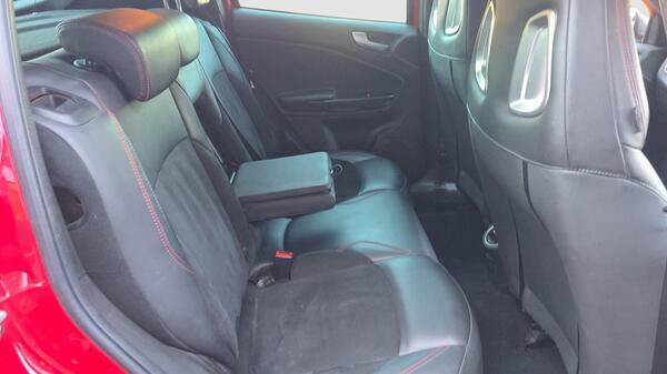 Alfa Romeo Giulietta Tbi Veloce Tct 5-Door Red #37
