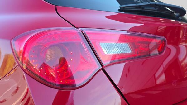 Alfa Romeo Giulietta 1750 Tbi Veloce Hatchback Tct Euro 6 2 Red #5