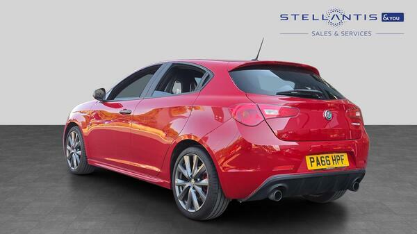 Alfa Romeo Giulietta 1750 Tbi Veloce Hatchback Tct Euro 6 2 Red #6