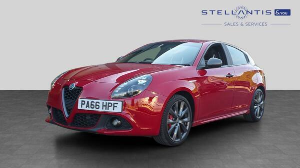 Alfa Romeo Giulietta Tbi Veloce Tct 5-Door Red #8