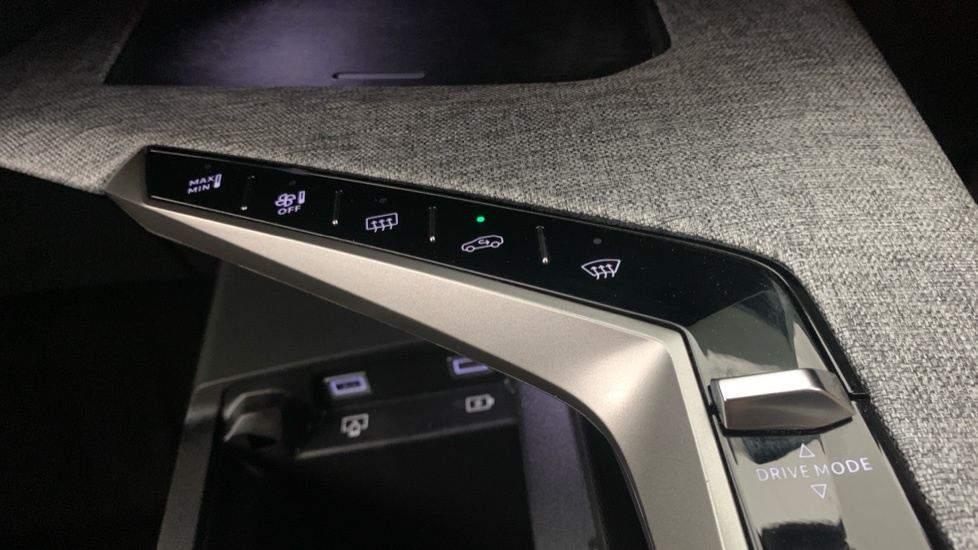 Peugeot 5008 1.2 Hybrid 136 Gt E-dsc6 Blue #47