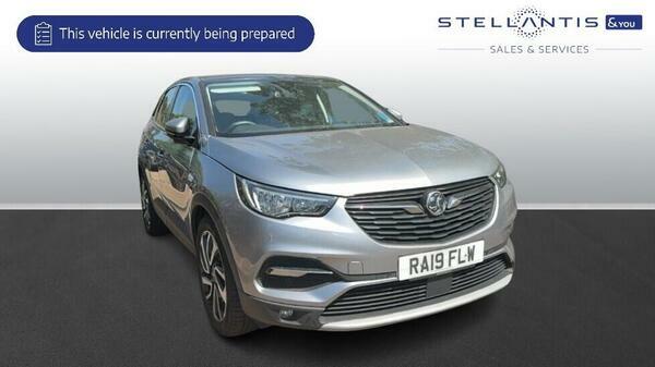Vauxhall Grandland X 1.2 Turbo Elite Nav Suv 8Spd Euro