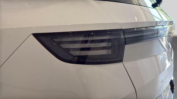 Vauxhall Grandland 73Kwh Gs Suv 213 Ps  #5