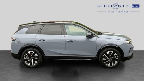 Vauxhall Grandland 73Kwh Gs Suv 213 Ps  #2