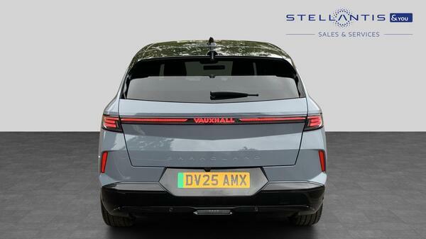 Vauxhall Grandland 73Kwh Gs Suv 213 Ps  #4