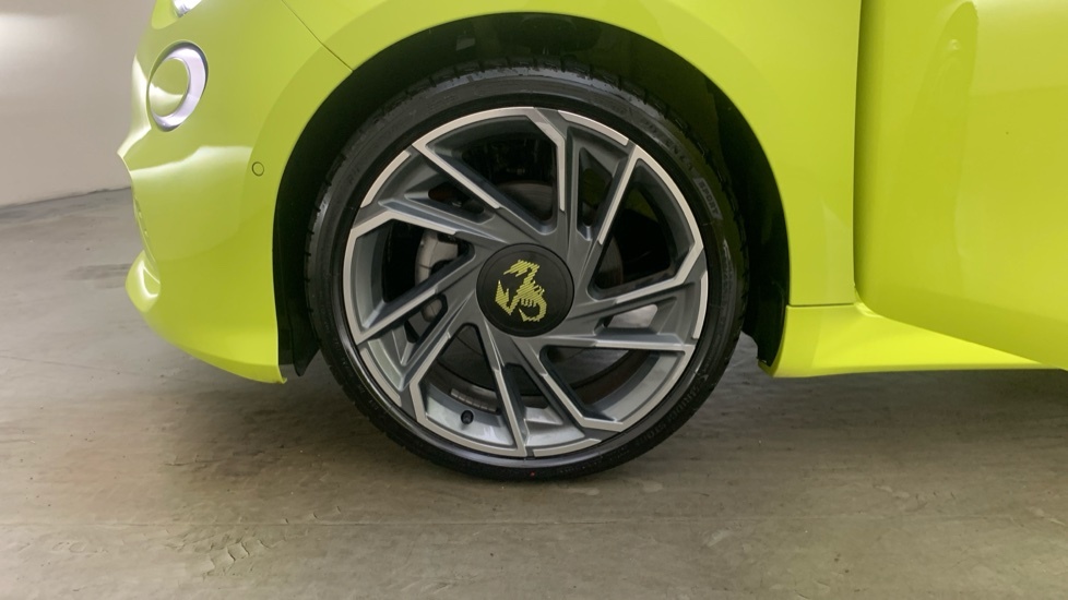 Abarth 500 E 500 E Black #22