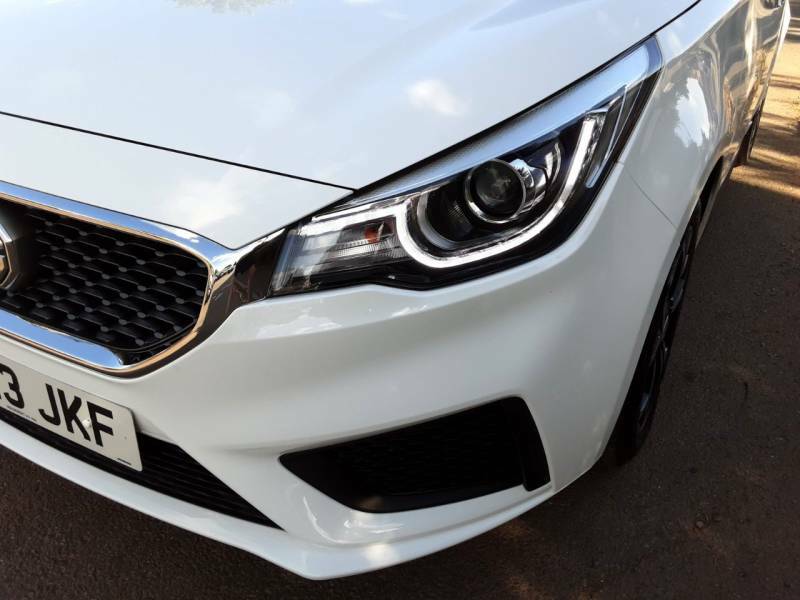 MG MG3 1.5 Vti-tech Excite Hatchback Eu Silver #34