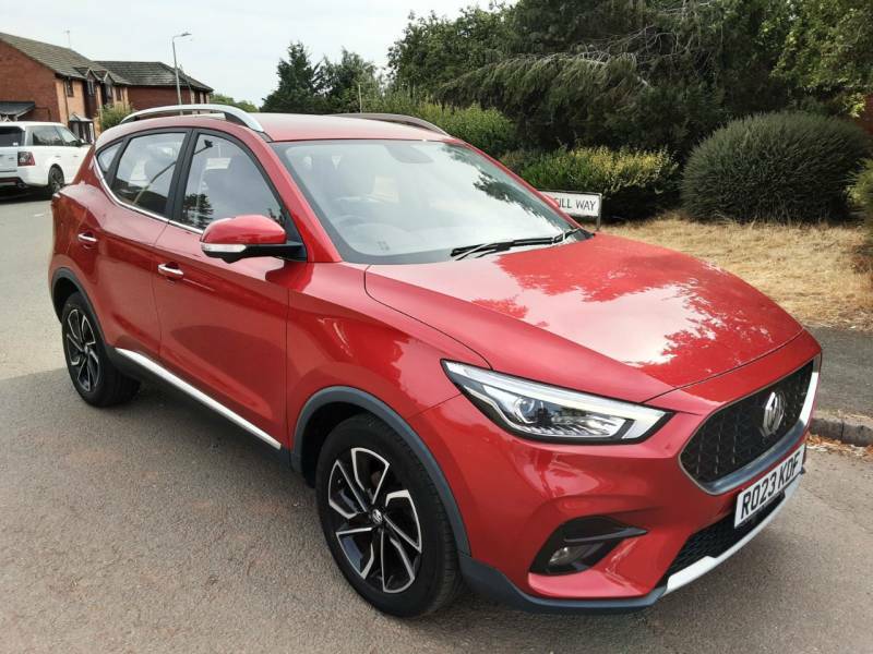 MG ZS 1.0T Gdi Exclusive Dct Red