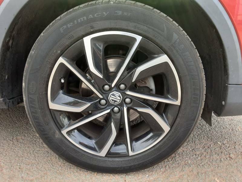 MG ZS 1.0T Gdi Exclusive Dct Red #2