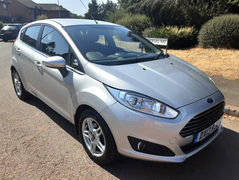 Ford Fiesta 1.0 Ecoboost Zetec Silver #5