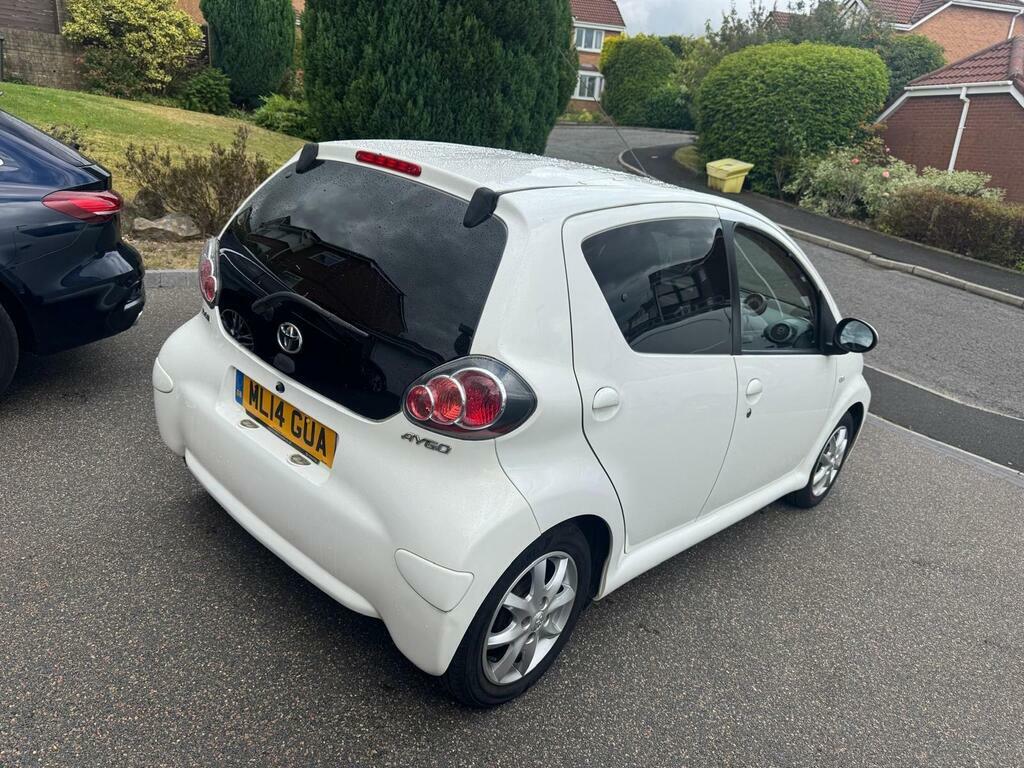Toyota Aygo 1.0 Vvt-i Mode Euro 5 White #6