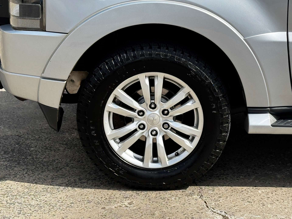 Mitsubishi Shogun 3.2 Di-dc Sg3 Suv 4Wd Euro 6 Lwb Black #23