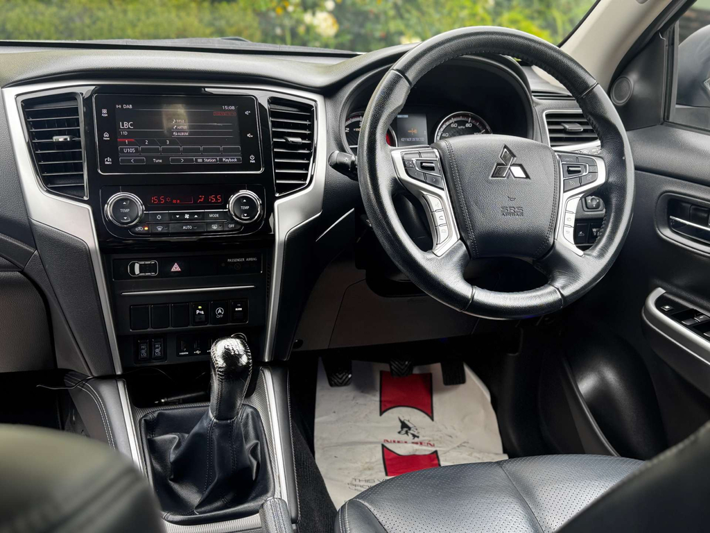 Mitsubishi L200 Barbarian Di-d 4Wd  #2